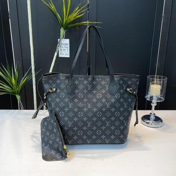 Purse and wallet